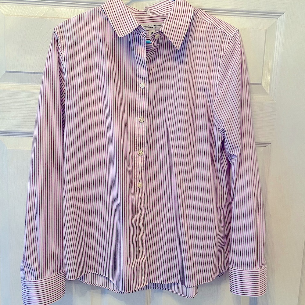 White Red Stripe Banana Republic Button Shirt 14